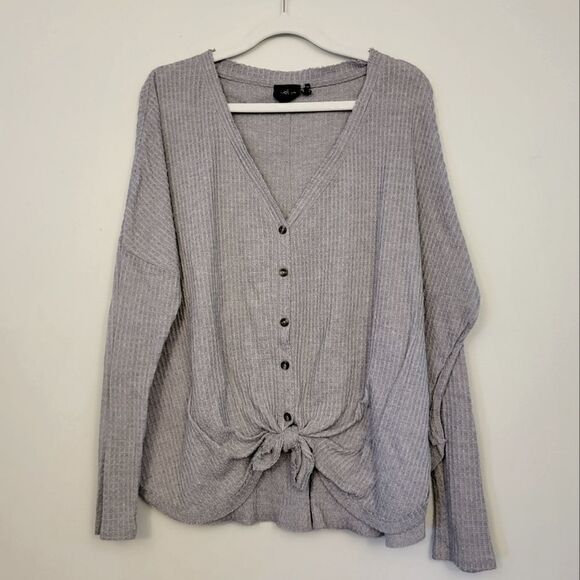 UO Waffle Thermal Top  - Picture 2 of 5